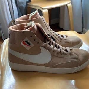 Nike blazer mid rebel bio beige summit white